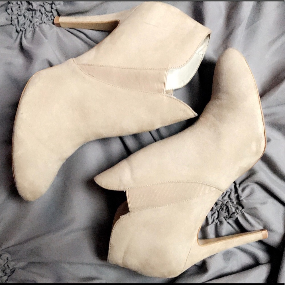Zara ankle booties